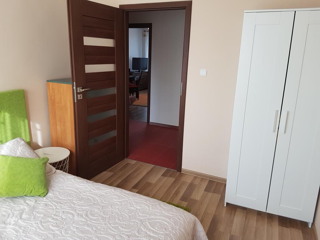 コウォブジェクSamodzielny Apartament 2Pokojowyアパートメント エクステリア 写真